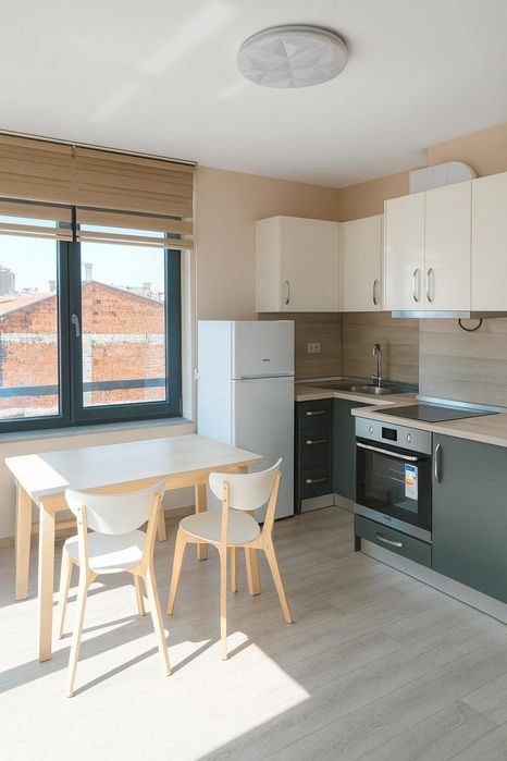 Дава се под наем Едностаен апартамент в Пловдив, Южен - 33 кв.м за 306 € - Снимка #1