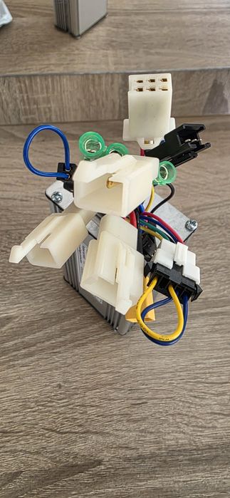 Controller pentru motoare brushless