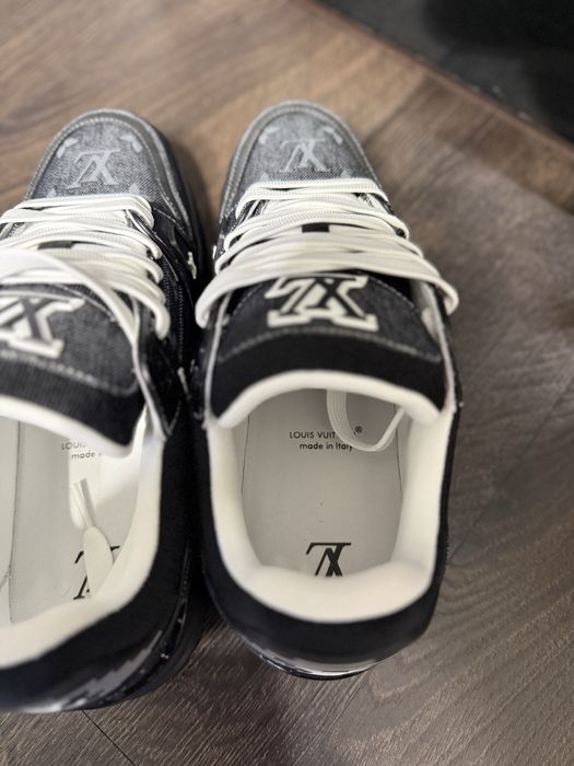 Adidasi LV Trainer 43