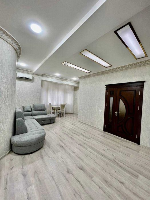 СДАЕТСЯ СЕМЬЯМ ЕВРОДВУШКА!!60м2| Лабзак  ресторан Сазанчик