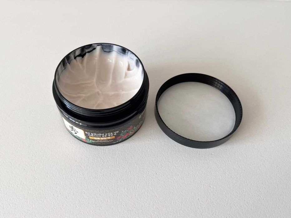 Кератинова маска Кралска Камелия Doori 200 мл, символична цена