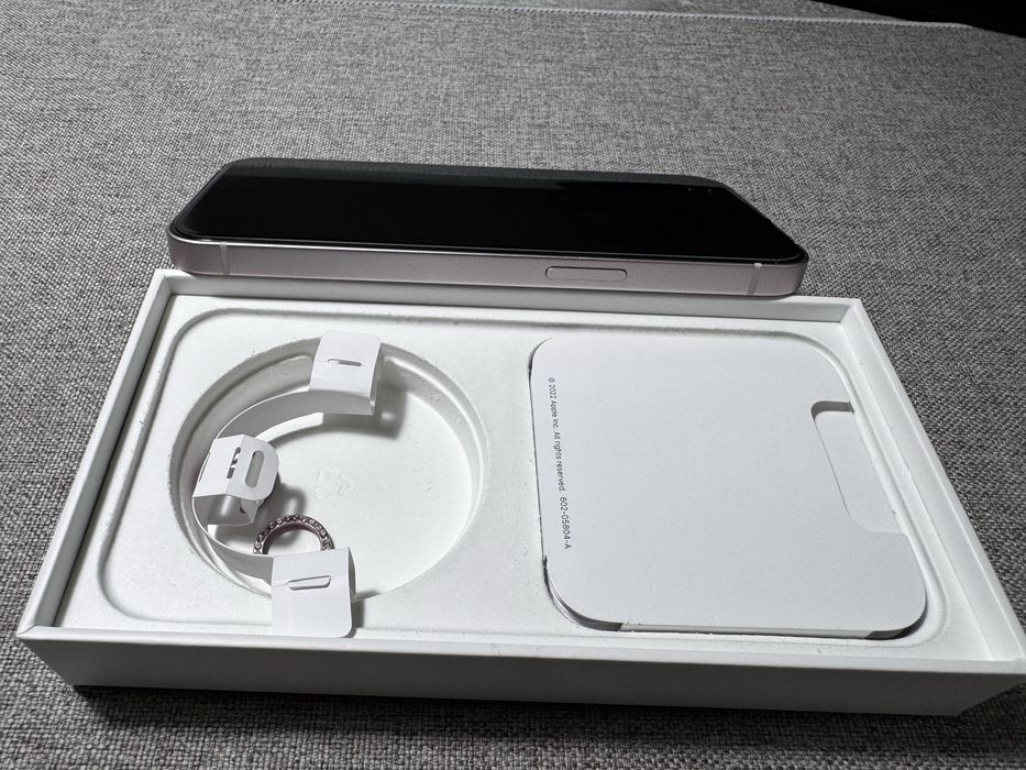 iPhone 13 Pink 128 gb