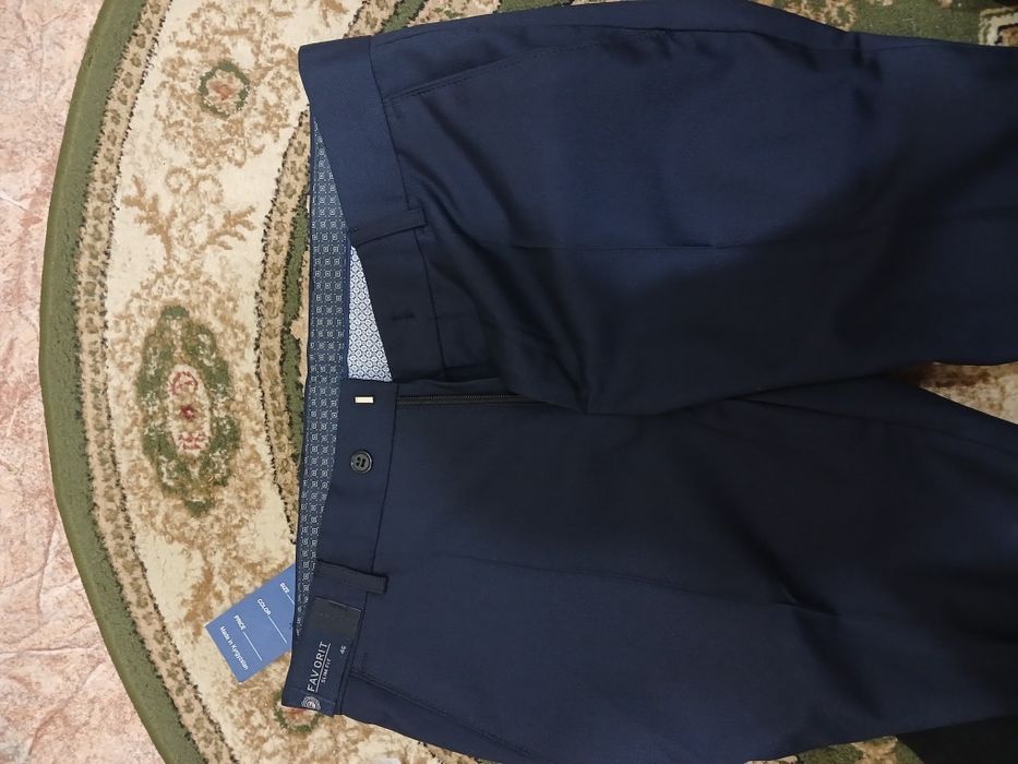 Продам Брюки для школы