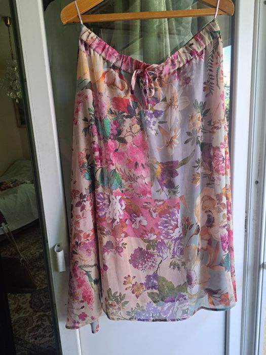 Superbă fustă damă H&M Nou! (44/ 46))