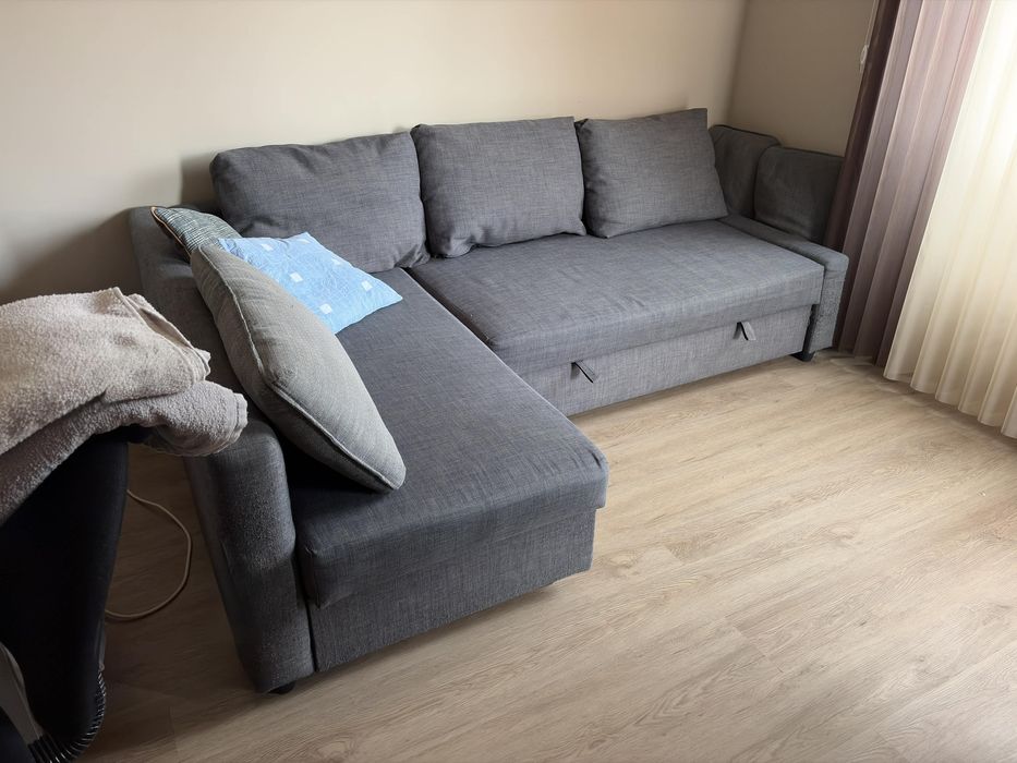 Диван ikea , бюро, скрин