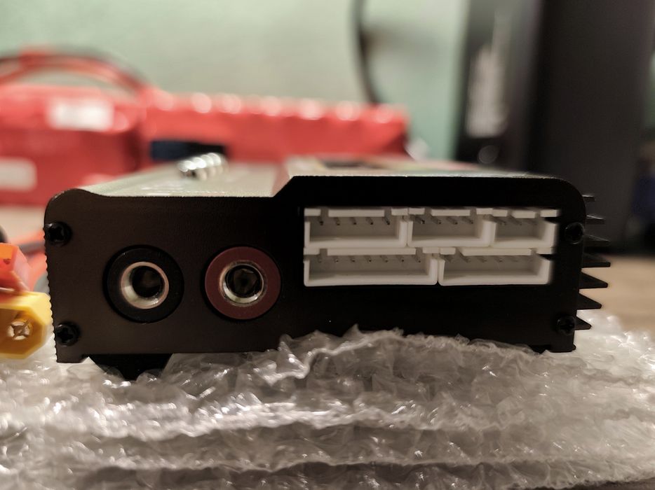 Încărcător profesional IMAX B6 V3 80W