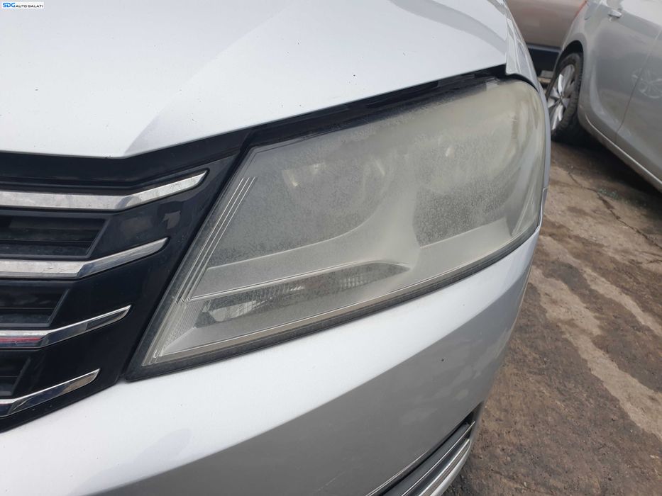 Far Stanga FARA Xenon Volkswagen Passat B7 2010 - 2015 [K3756]