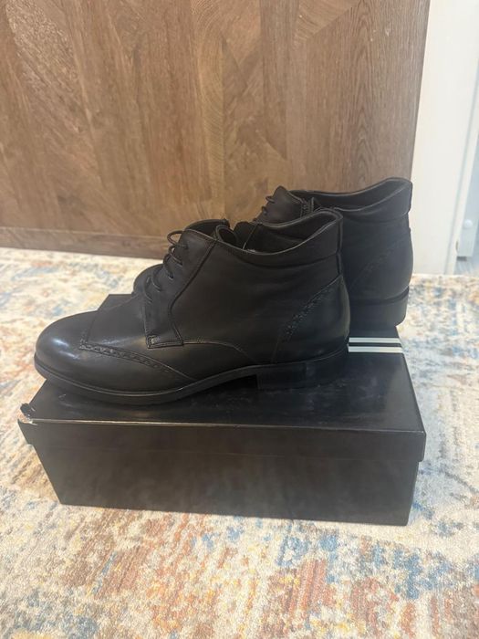 Продам зимний обувь