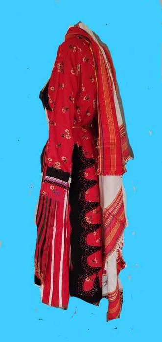 Родопска  носия. Автентична дамска родопска носия.