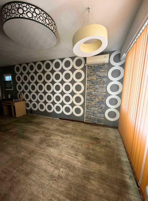 Продава се Промишлена сграда в Разград, Орел - 153 кв.м за 644 €/кв.м - Снимка #1