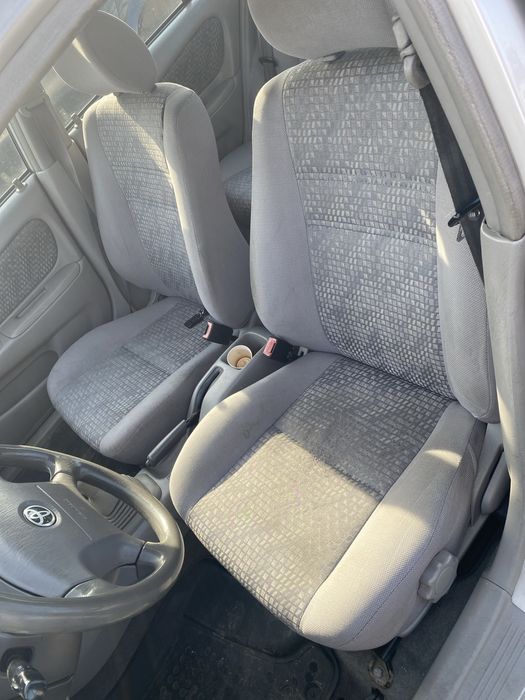 Тойота корола 1.6 бензин 110кс на части