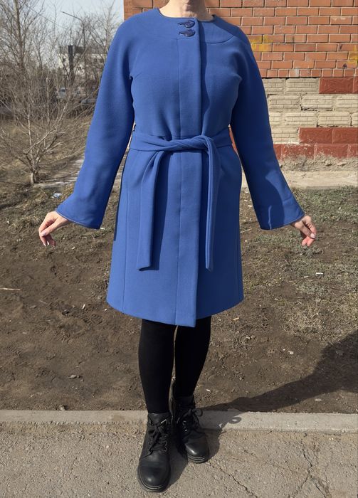 Пальто демисезонное