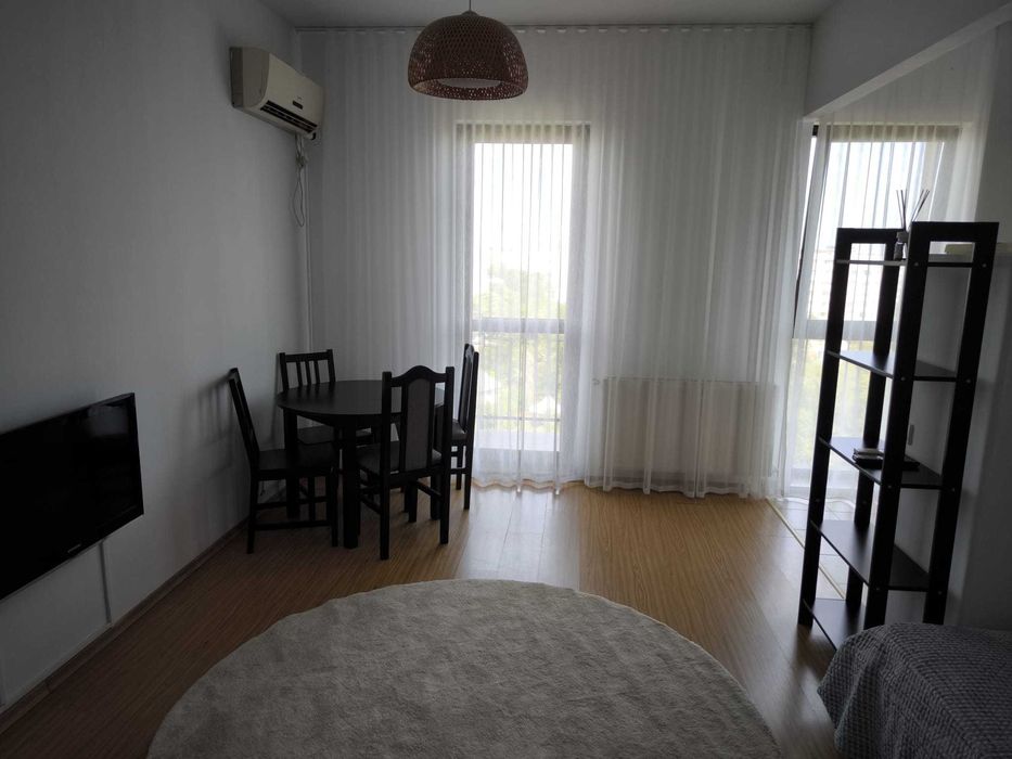 Garsoniera de inchiriat zona Aparatorii Patriei