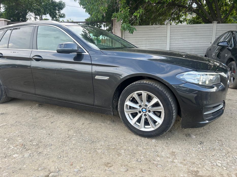 Ușă dreapta față BMW F10/F11  Facelift 2015