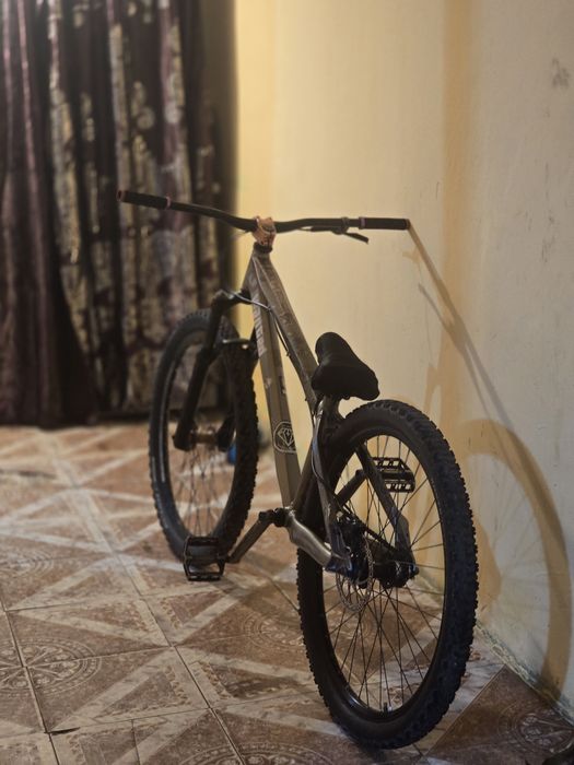 Dirt Jumper Scott YZ 0.2