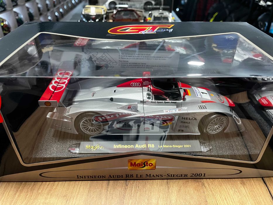 Нова метална колекционерска количка модел AUDI R8 Le Mans ' 2001  1:18