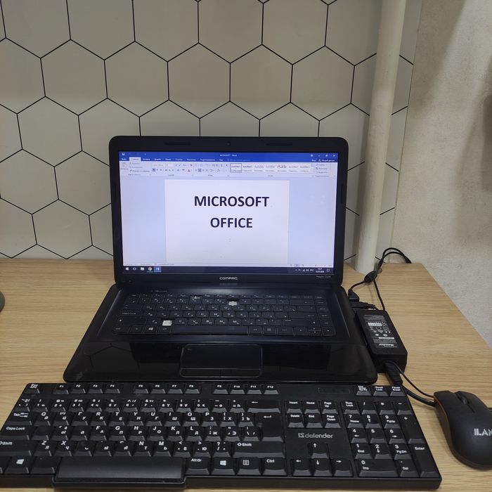 Ноутбук с ИГРАМИ Microsoft Office и WiFi