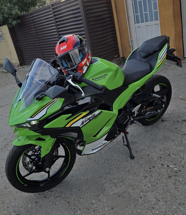 Kawasaki ninja 500SE 2025 A2