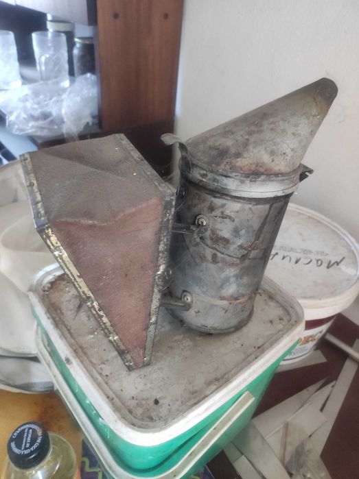 Пчеларски инвентар