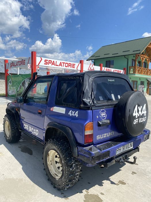 Suzuki vitara off-road