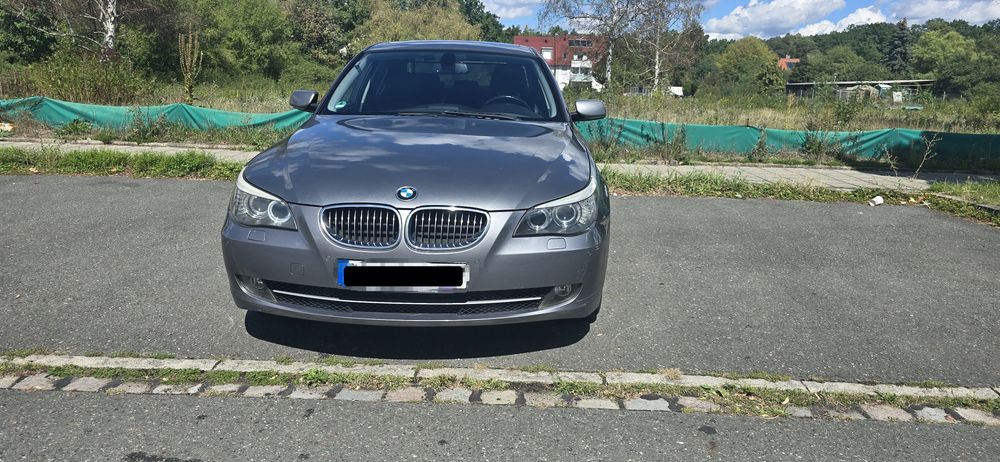 BMW 525i LCI Automat  Masina se afla Germania