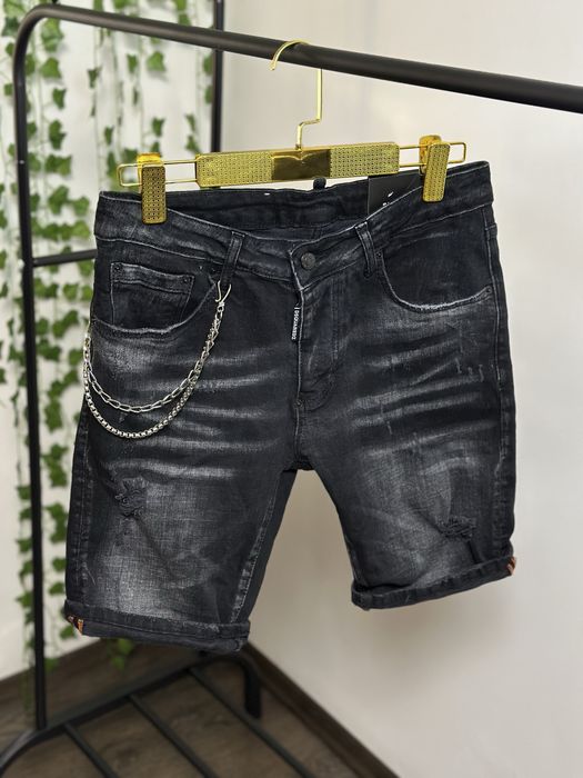 Blugi dsquared scurti new model