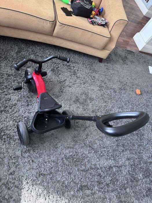 Детский велосипед с ручкрй