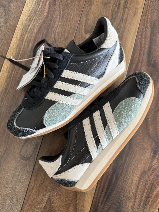 Кожени черни Маратонки/Кецове Adidas Country OG black low, 37,5 НОВИ