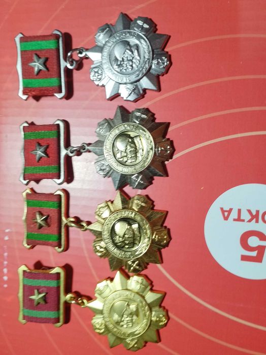 Медали СССР За Отличие В Воинской Службе наградные и аналоговые
