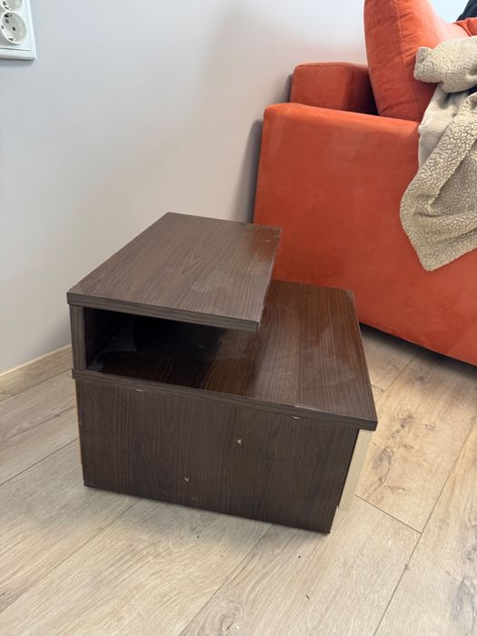 Нощно шкафче за спалня