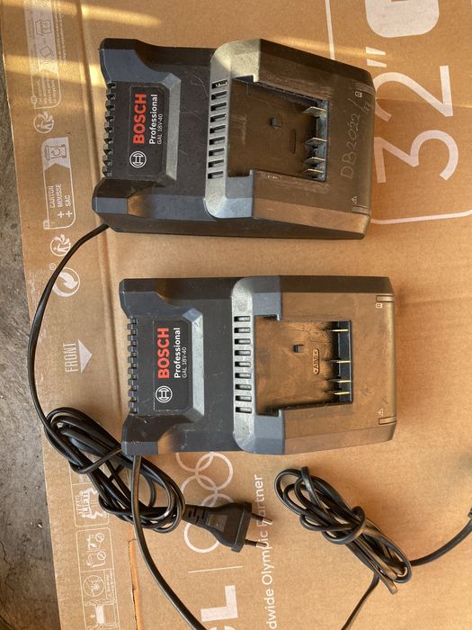 Alimentator Gal 18v-40 10,8-18v 4A