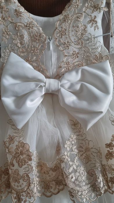 Рокля за кръщене/сватба - размер 2 години, 86 см.