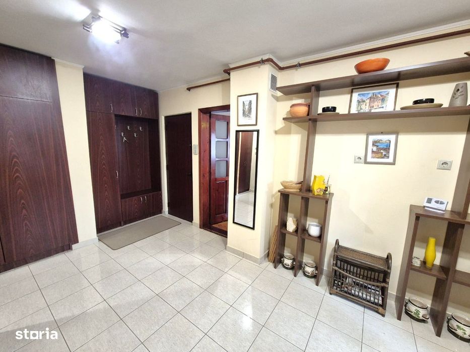 Apartament spatios, frumos renovat, ultracentral, Arad
