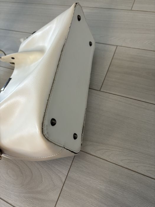 Сумка кожаная victoria beckham