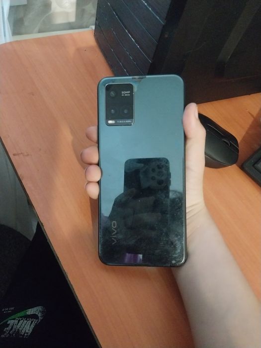 Vivo Y33S продам
