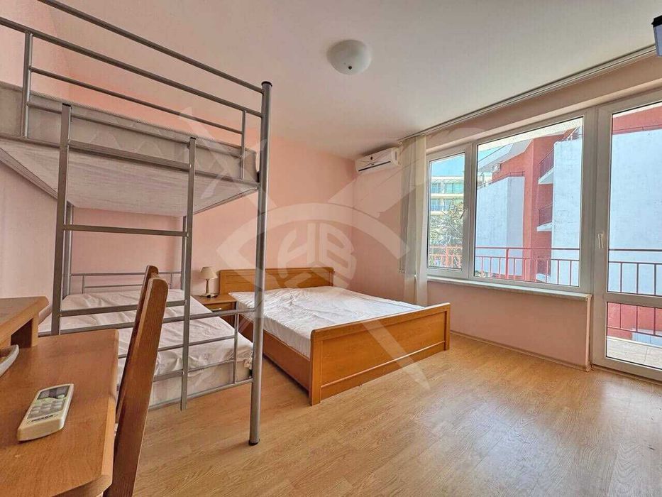 Продава се Двустаен апартамент в к.к. Елените - 72 кв.м за 1105 €/кв.м - Снимка #1