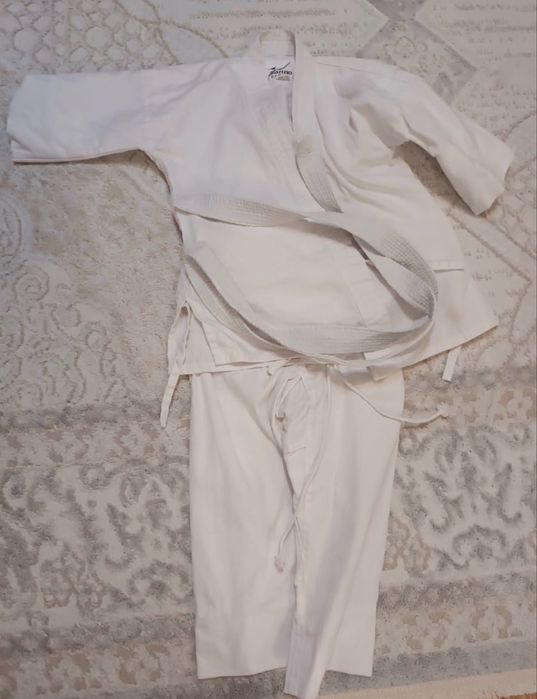 продам кимано для карате