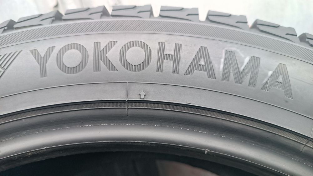 275/45/20 Yokohama