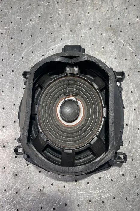 Subwoofer auto BMW X6 2010
