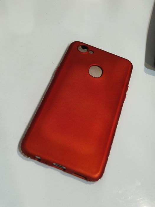 Telefon Oppo cu touchscreen