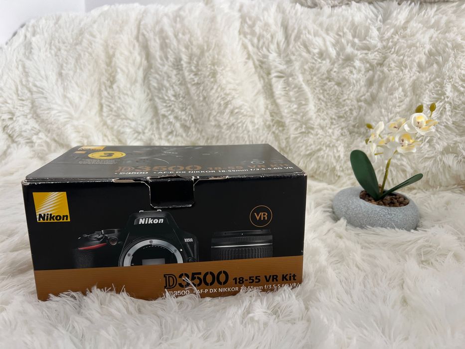 Aparat foto Nikon d3500