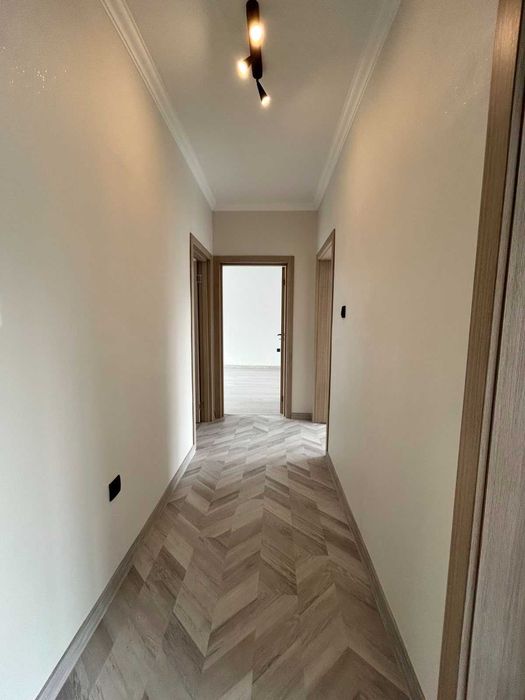 Продава се Тристаен апартамент в Велико Търново, Акация - 90 кв.м за 1745 €/кв.м - Снимка #1