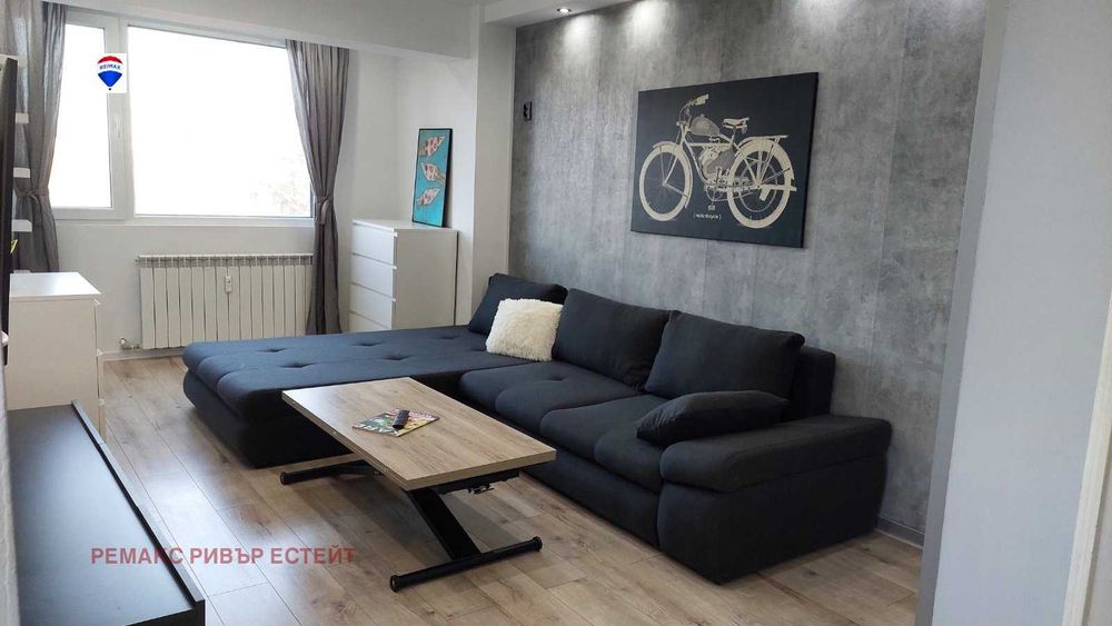 Луксозен двустаен апартамент под наем кв. Възраждане