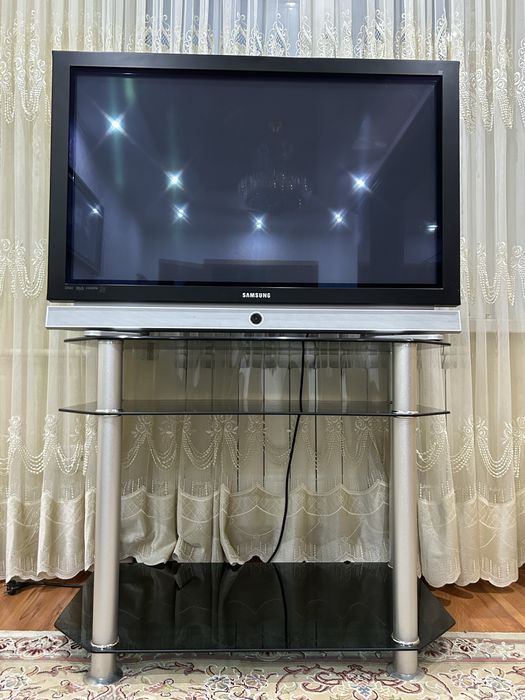 Телевизор Samsung