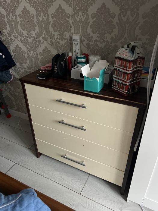 Шкаф для одежды спальни