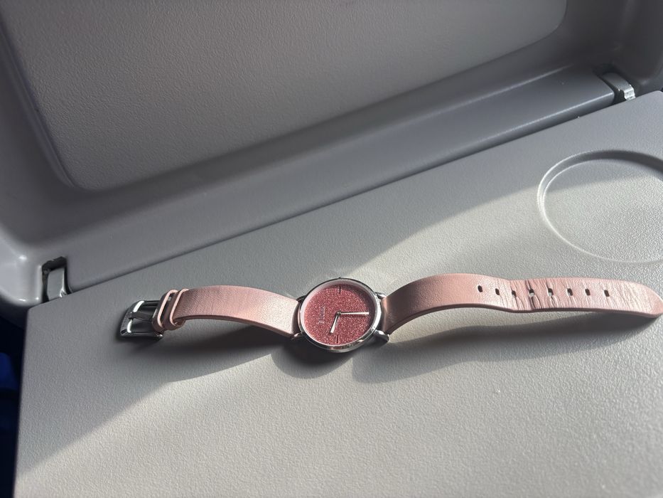 Часовник Furla, с оргиналната си  кутия