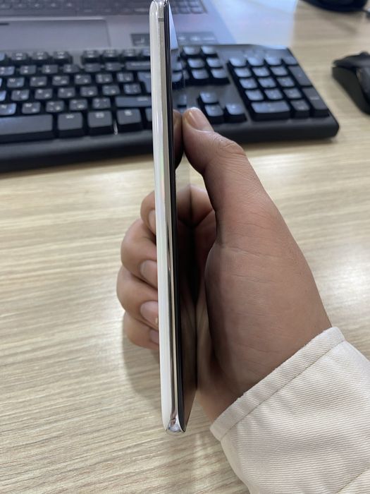 Samsung S20 plus 256/12