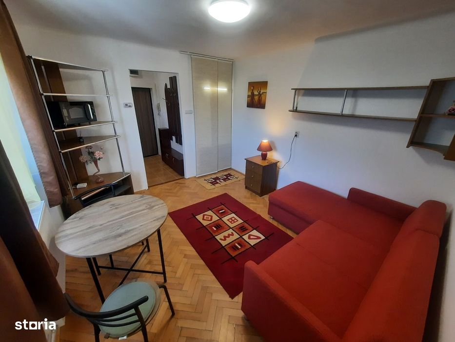 Chirie Apartament 1 camera Et.2 central -Satu Mare