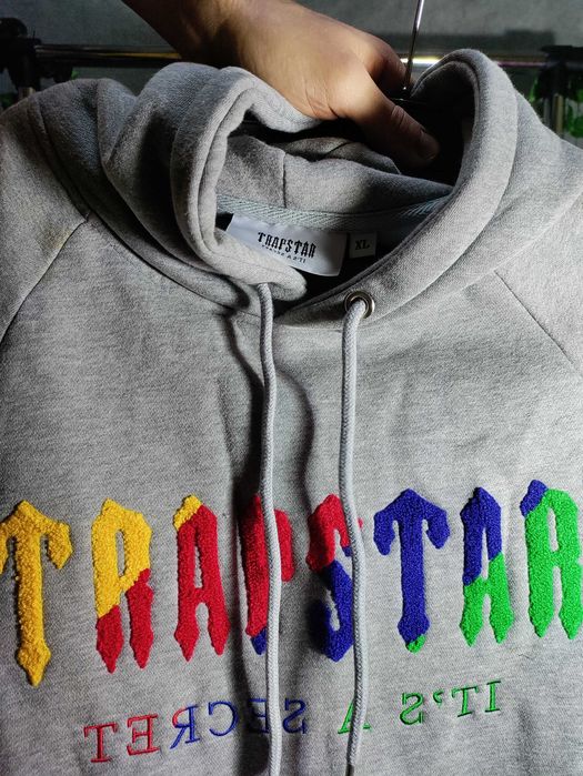 Hanorac Trapstar marimea XL