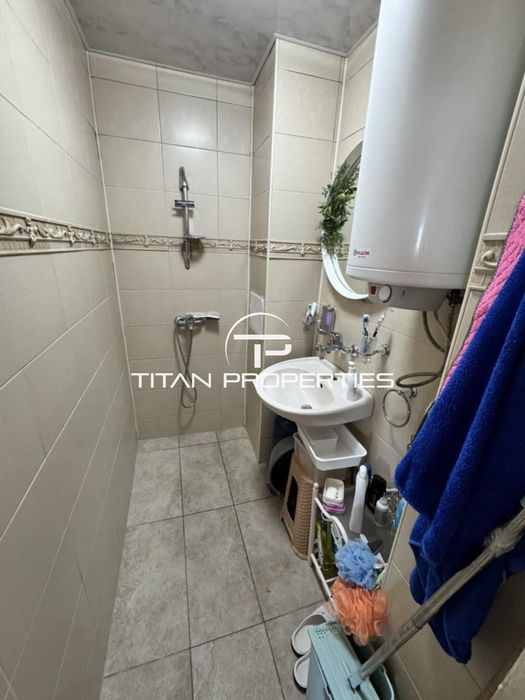 Тристаен апартамент в ж.к Меден Рудник